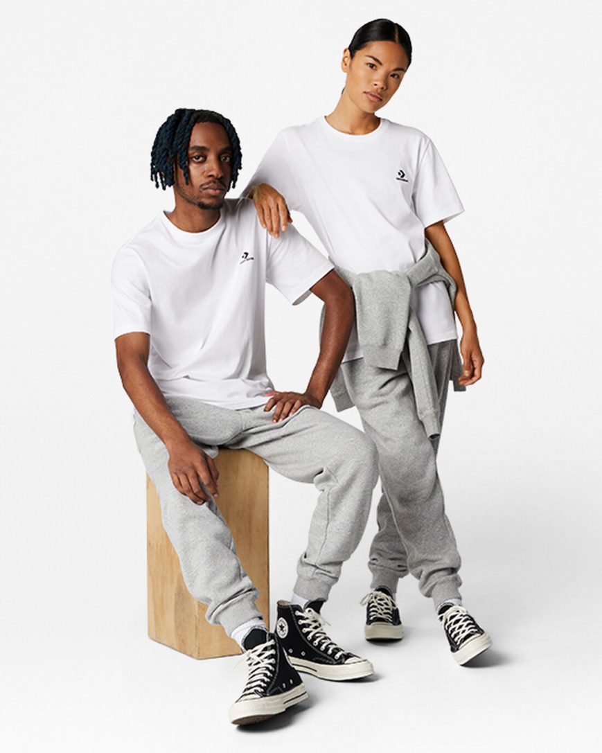 Converse Go-To Embroidered Star Chevron Standard Fit T-Shirts Dame Hvite | 160MFGZLR