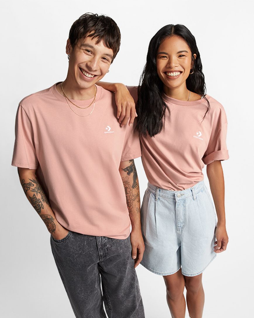 Converse Go-To Embroidered Star Chevron Standard Fit T-Shirts Dame Rosa | 649VYKRPH